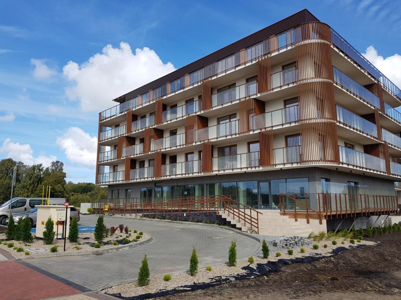 Apartamenty Sun & Snow Kolobrzeg Resorts Z Basenem Exterior photo
